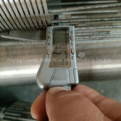 Контейнер fit Continuous Slot Screen Pipe с длиной 2,9 м или 5,8 м
